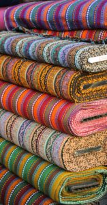 ideas diseño textil - Ideas de Diseño para Personalización Textil: 15 Conceptos que Venden y Cómo Presentarlos al Cliente