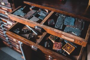 técnicas personalización - Guía de Compatibilidad Técnica: Qué Técnica de Personalización Funciona en Cada Tipo de Tejido